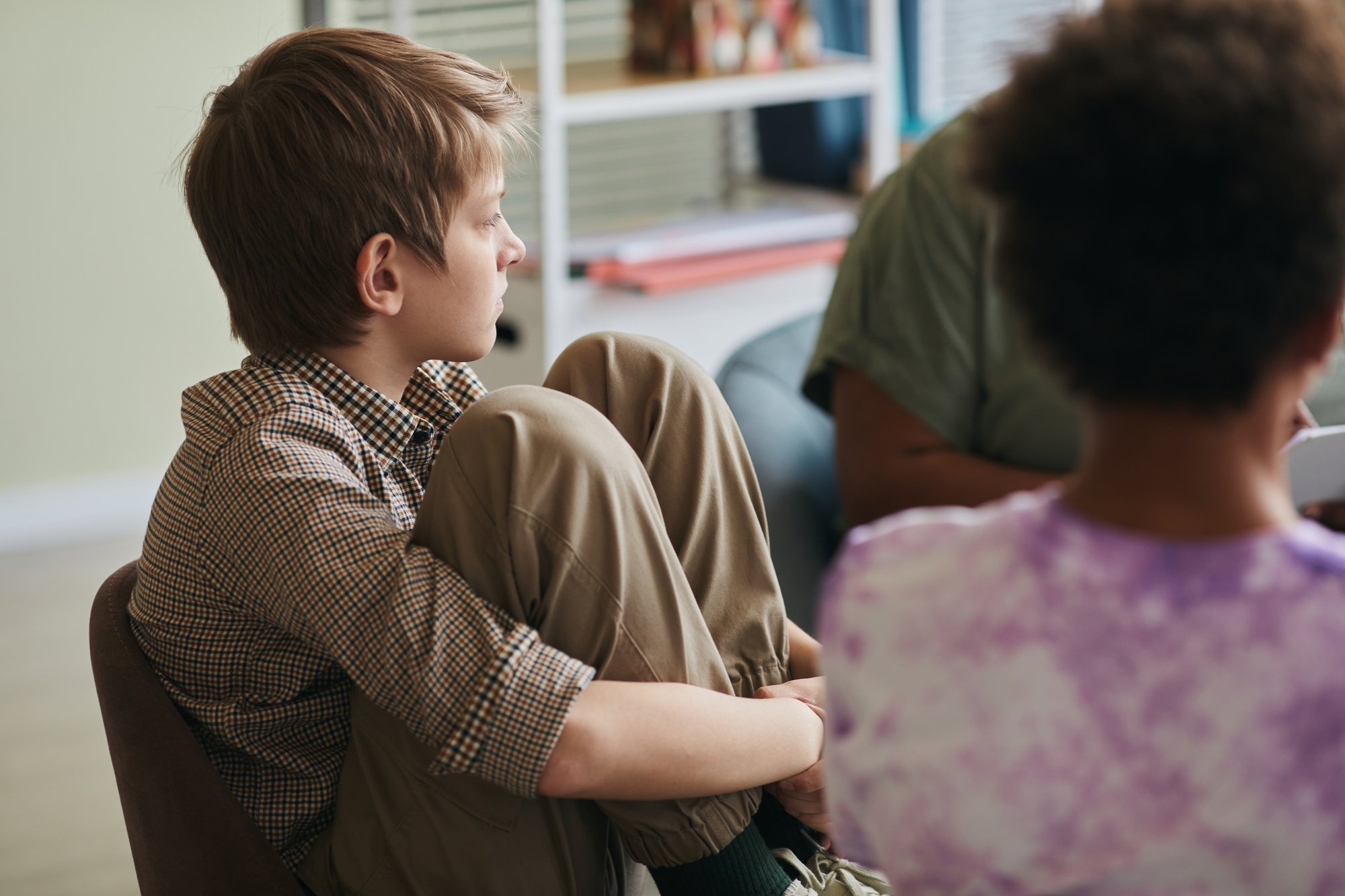 children-sitting-at-therapy-at-classroom-2022-06-21-18-53-39-utc